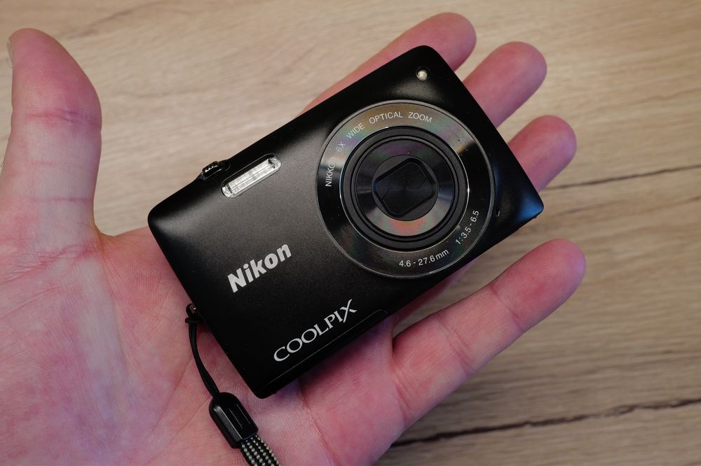 Aparat foto Nikon Coolpix S4200 Touchscreen 16Mp Compact digital de TOP cu SD card ITP Data Ora pe poza