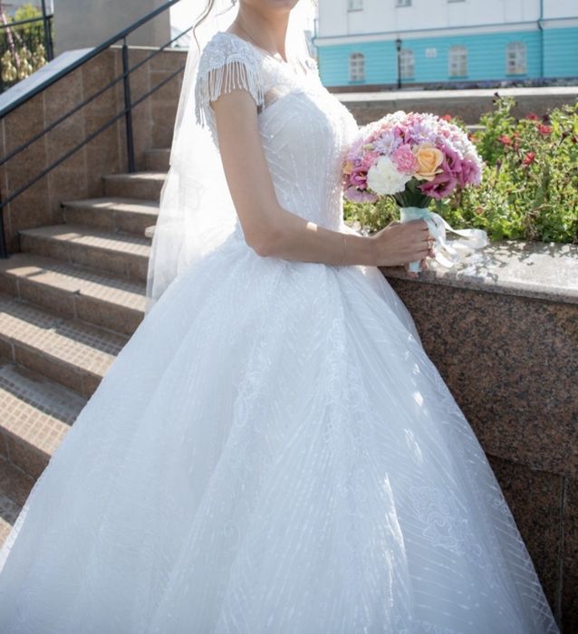 Продам свадебное платье