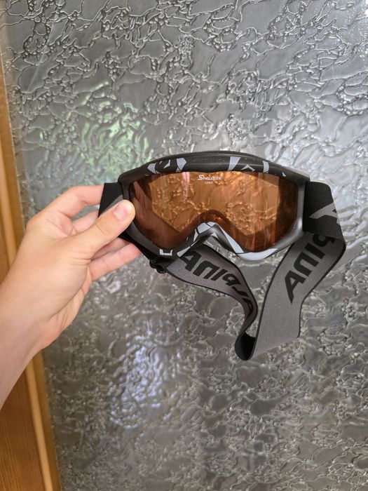 Каска за ски за възрастни