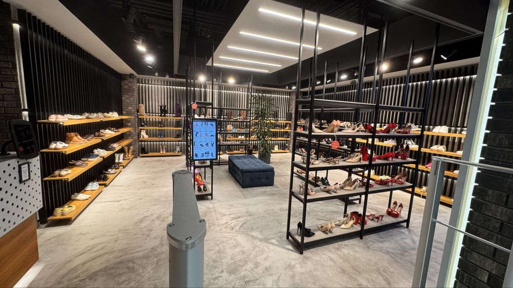 Mobila magazin de incaltaminte