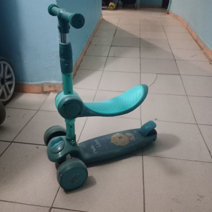 Продам самокат для ребенка