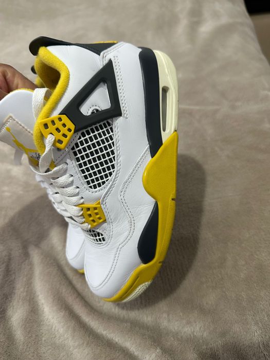 Jordan Air 4 Retro