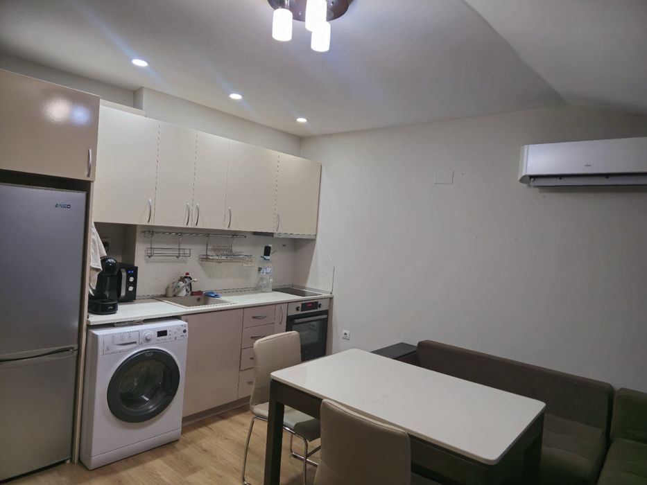 Двустаен  апартамент под наем