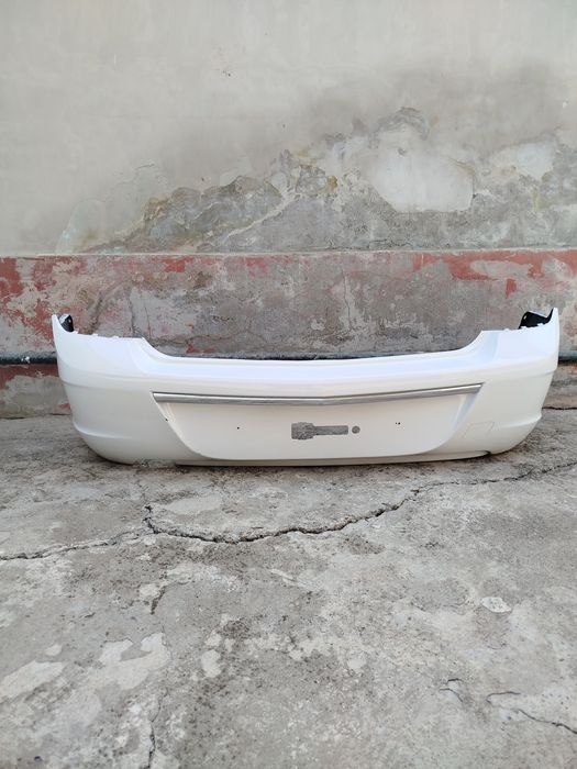 Cobalt orqa bamferi sotiladi