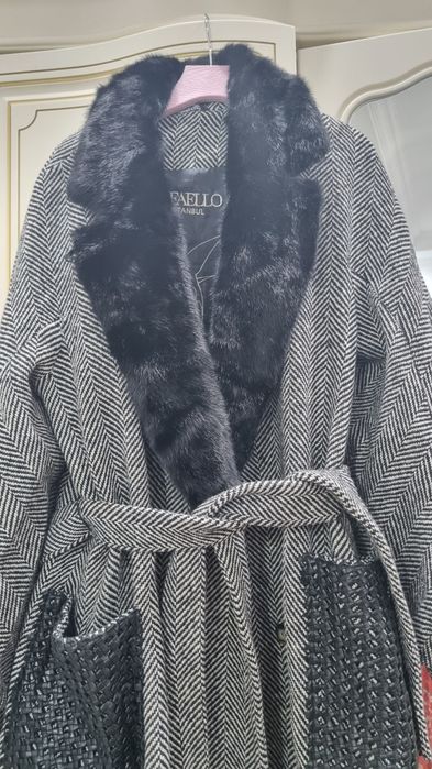 Продам пальто теплое. Бренд Rafaello турция.