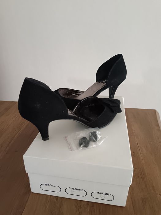 Pantofi piele întoarsă de damă