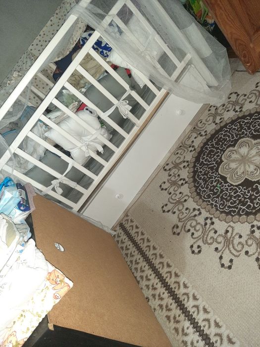 Срочно продам кроватку