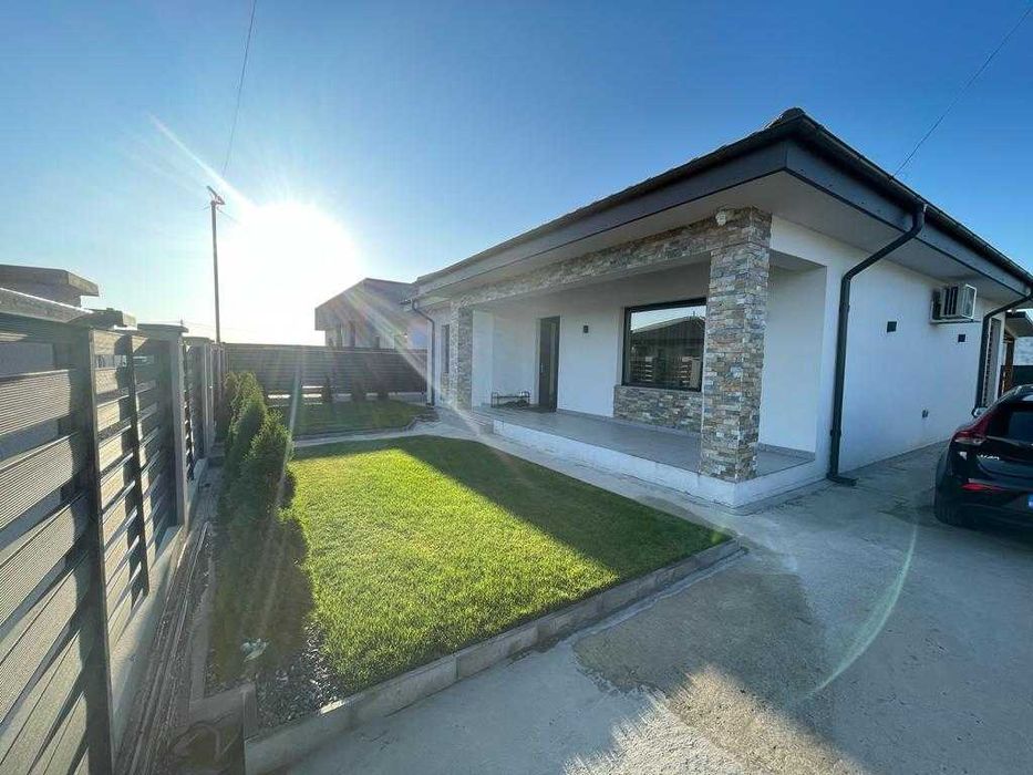 Casa 3 Camere | Vanatori | Asfalt| Toate utilitatile| Constructie Noua