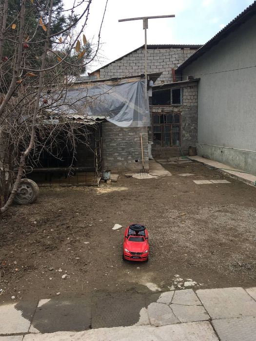 Продается участок с хорошим домом