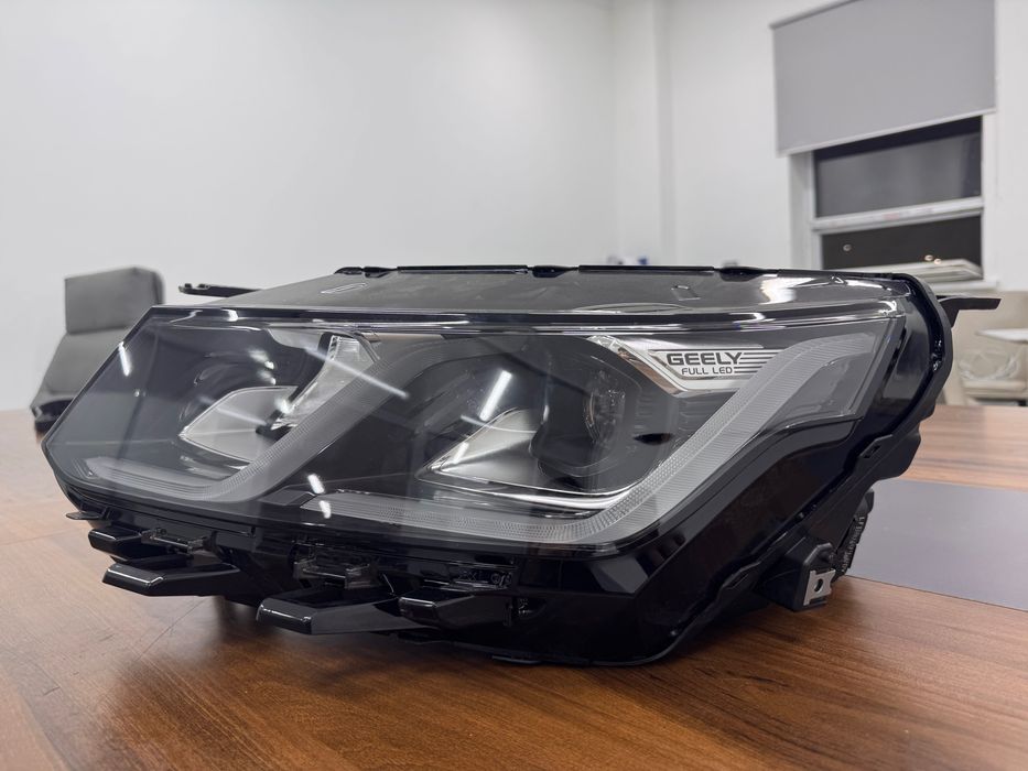 Фара левая Geely Coolray