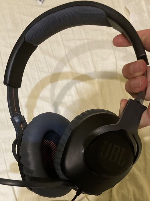 Продавам Gaming комплект за Playstation- Плейстейшън