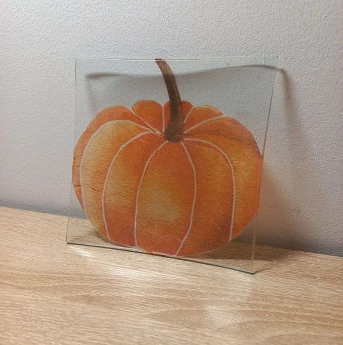 Farfurie decorativă