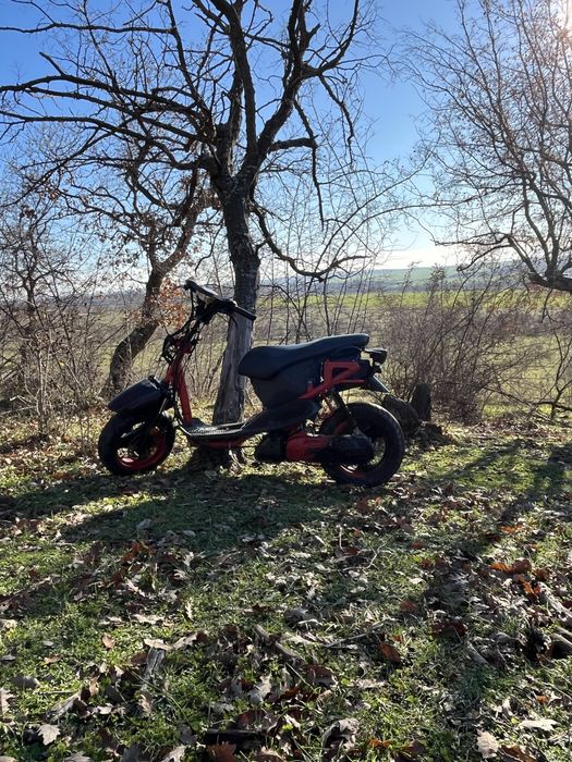 Скутер Yamaha неос