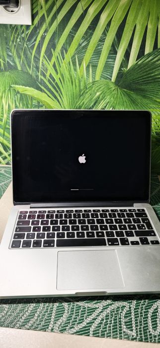 MacBook Pro Retina 13" Early 2015 | i5 | 8GB RAM | SSD 512GB | Baterie nouă |