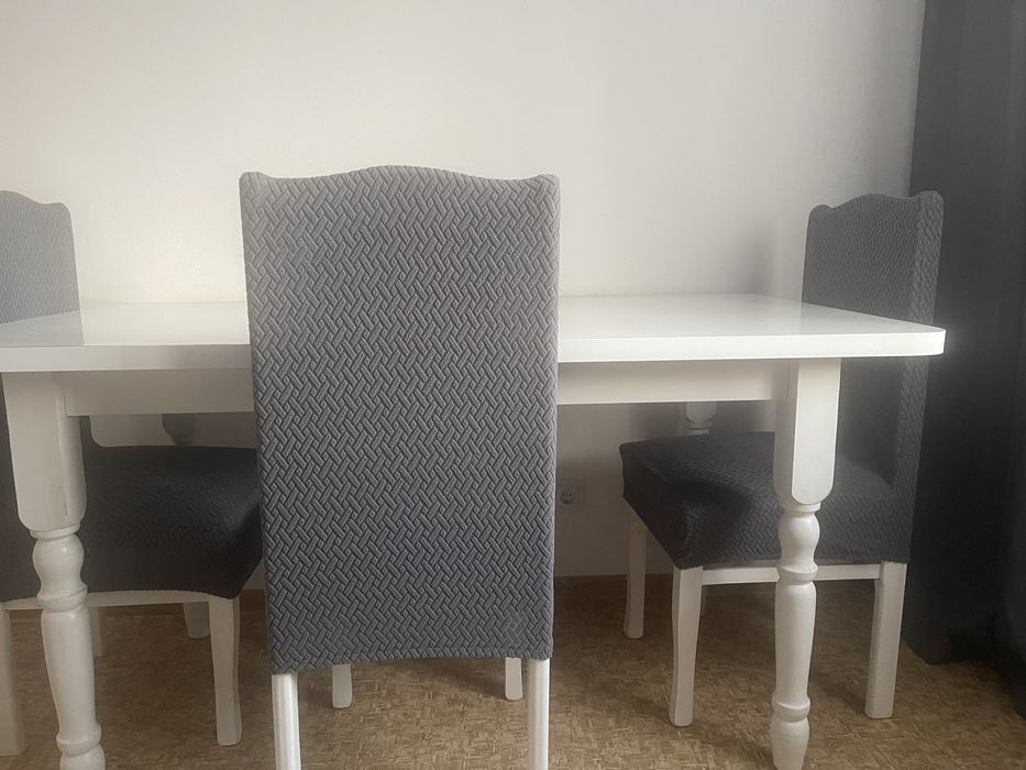 Продам кухонный стол