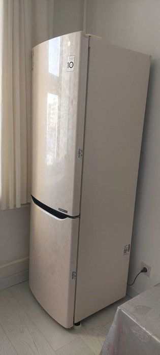 Продается холодильник