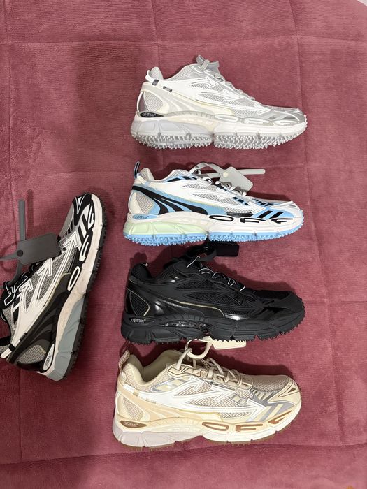 Off white “be right back” 44/45