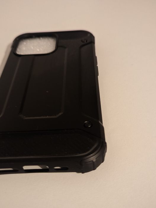 HUSA iPhone 13 Pro, Antisoc, Structura Hibrida, Negru