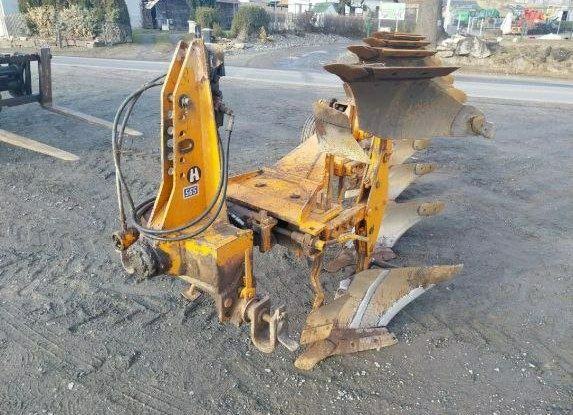 Плуг 5 корпусный