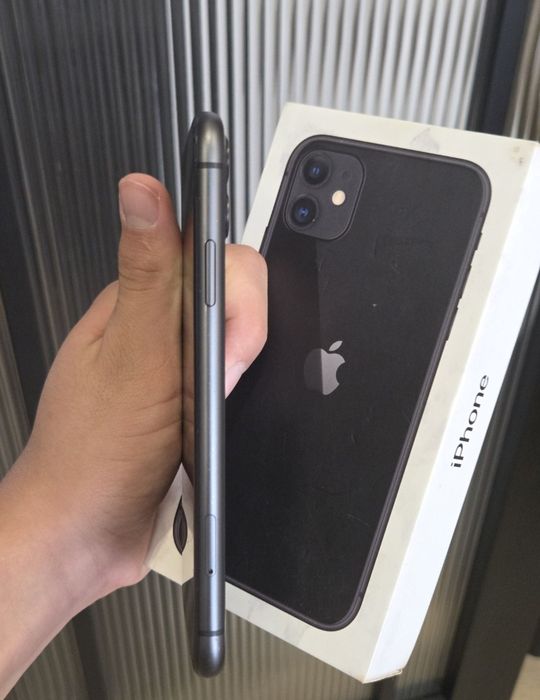 Iphone 11 64 gb.