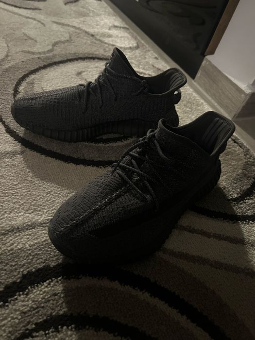 Yezzy marimea 45