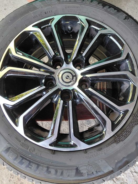 set nou R15 Jante Aliaj + Anvelope Michelin 5x114.3 Kia/Hyundai