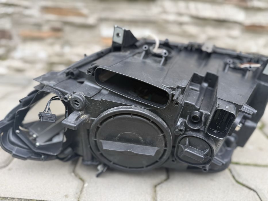 Far Bmw F10 bixenon Adaptive dreapta