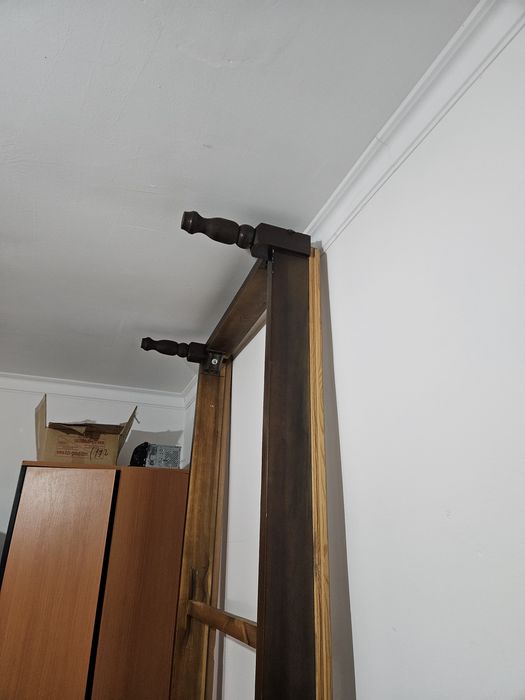 Стол 3-3,5м продам