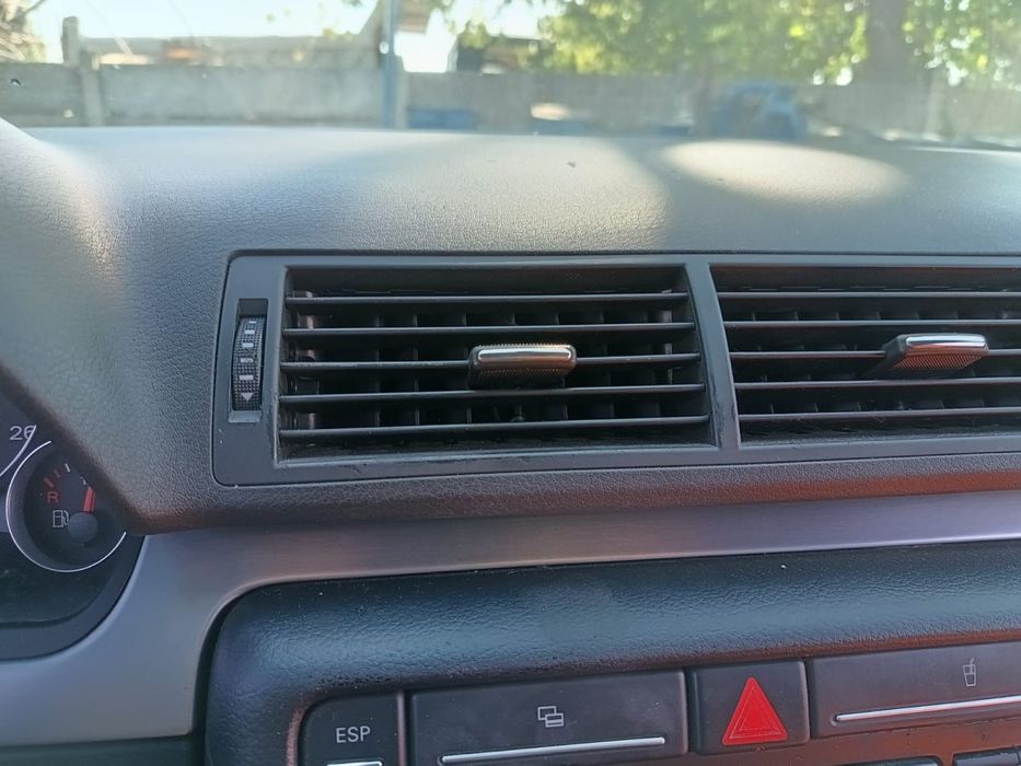 Dezmembrari  Audi A4 B7 (8E)  2004  > 2008 2.0 TDI 16V Motorina