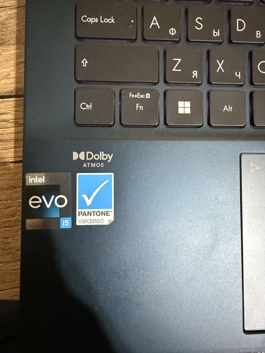 Продается Asus Zenbook 14 Oled 90 герц