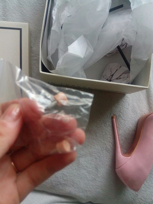 Дамски обувки