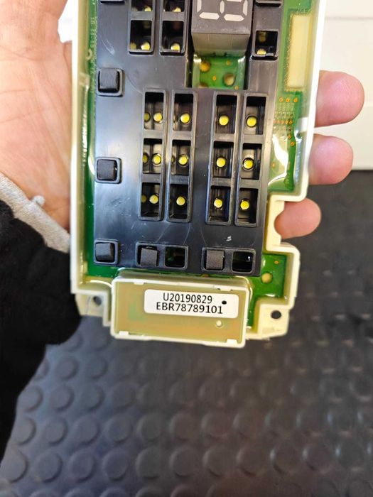 Placa electronica , modul display masina de spalat LG F2J5WN4W, testat , functionare in parametri / C33