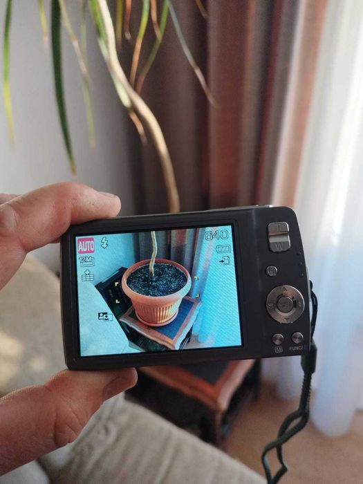 Camera foto video digitala Medion imprima ora si data 12 Megapixel