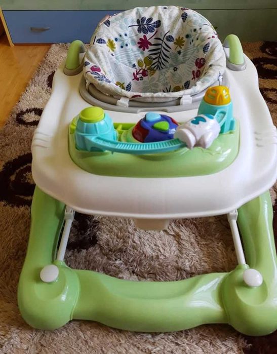 Проходилка/паяк Chipolino