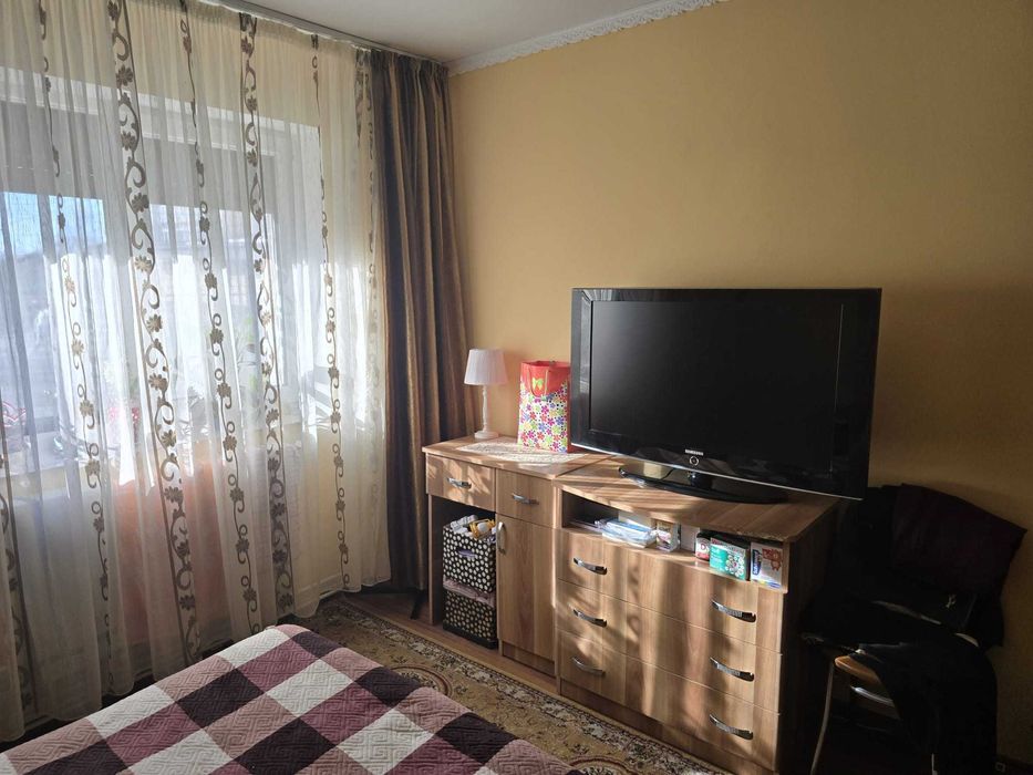 Apartament 2 camere decomandat – parter – 63 mp – lângă Școala nr. 3