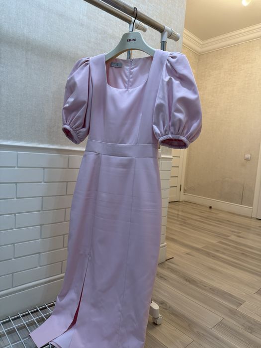 Нереальное стильное платье