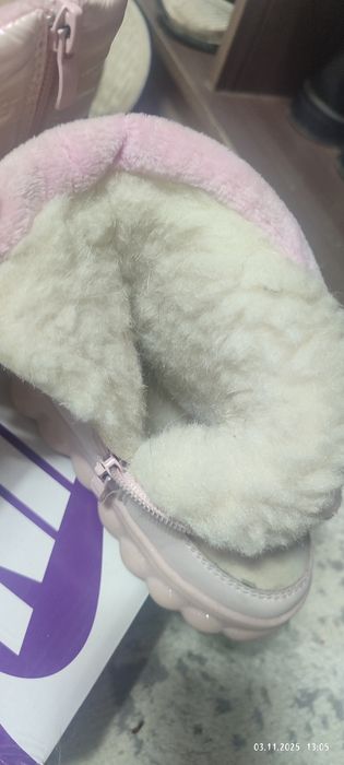 Зимние ботинки на девочку