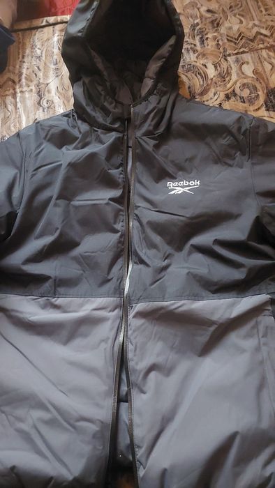 Продам куртку мужскую