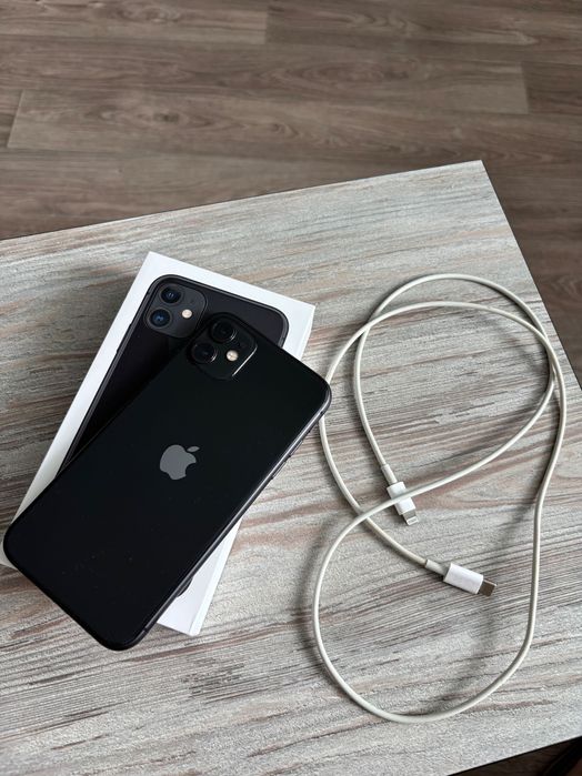 Продам iPhone 11