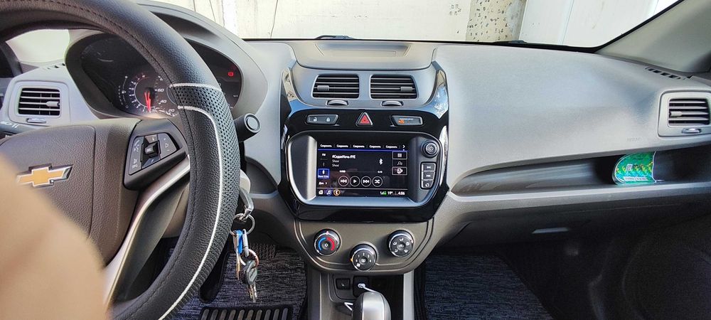 Продам авто абсолютно новое.