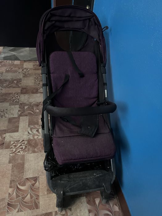 Коляска детская прогулачная