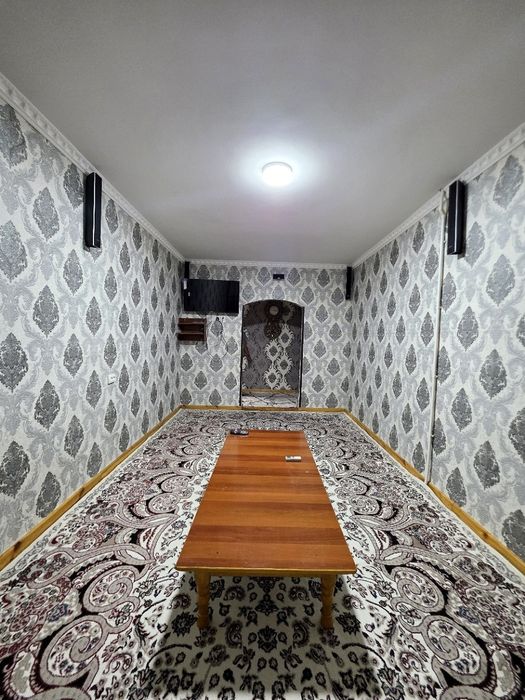 11 Maktab oldida3 xona