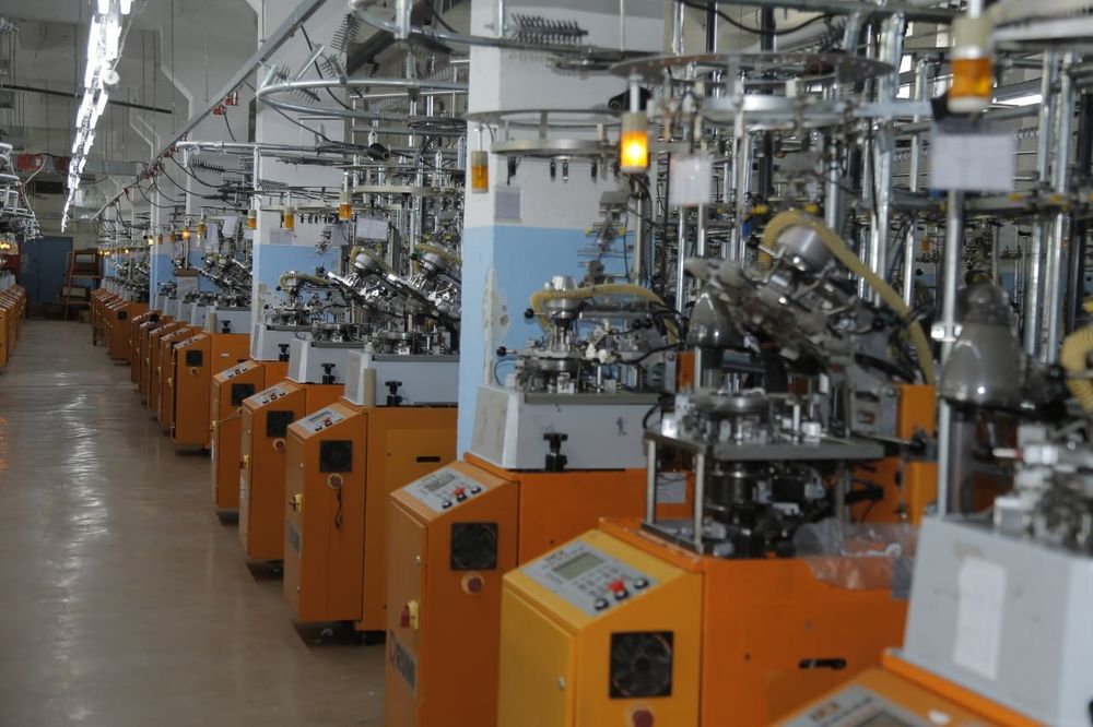 PAYPOQ ISHLAB chiqarish stanoklar sotiladi zavod narxlarda