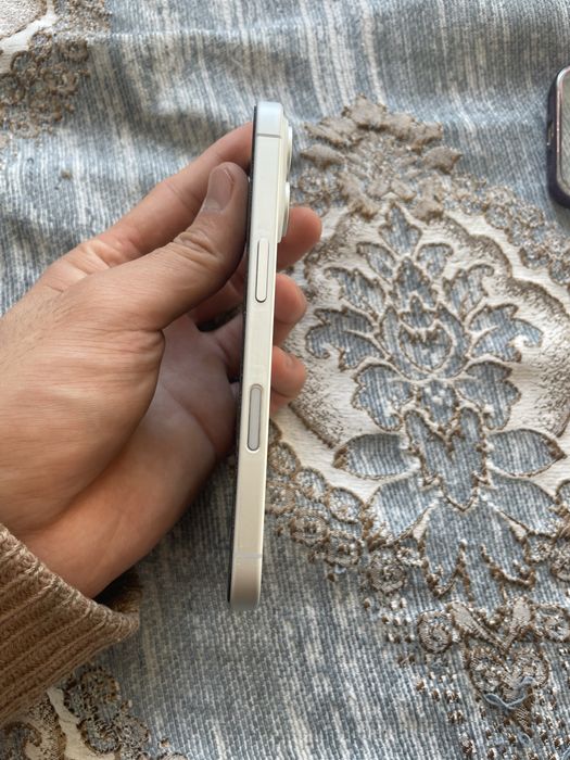 Продам iPhone 16   128гб