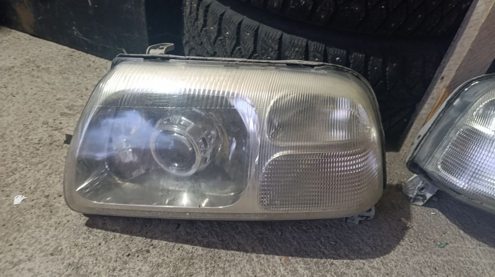 Фары suzuki grand vitara 2001 г.