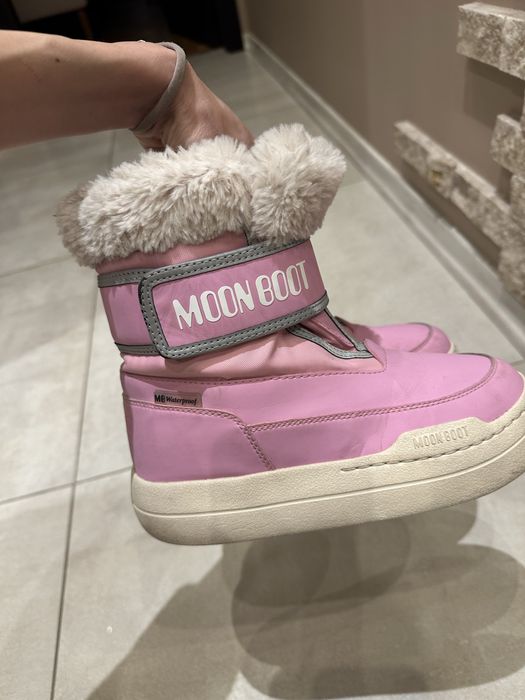 Детски апрески Moon Boot