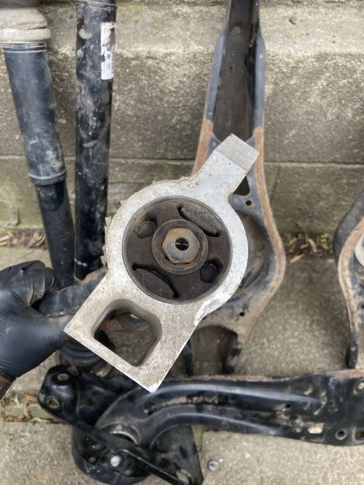 Части Ходова Част VW Оригинални Audi