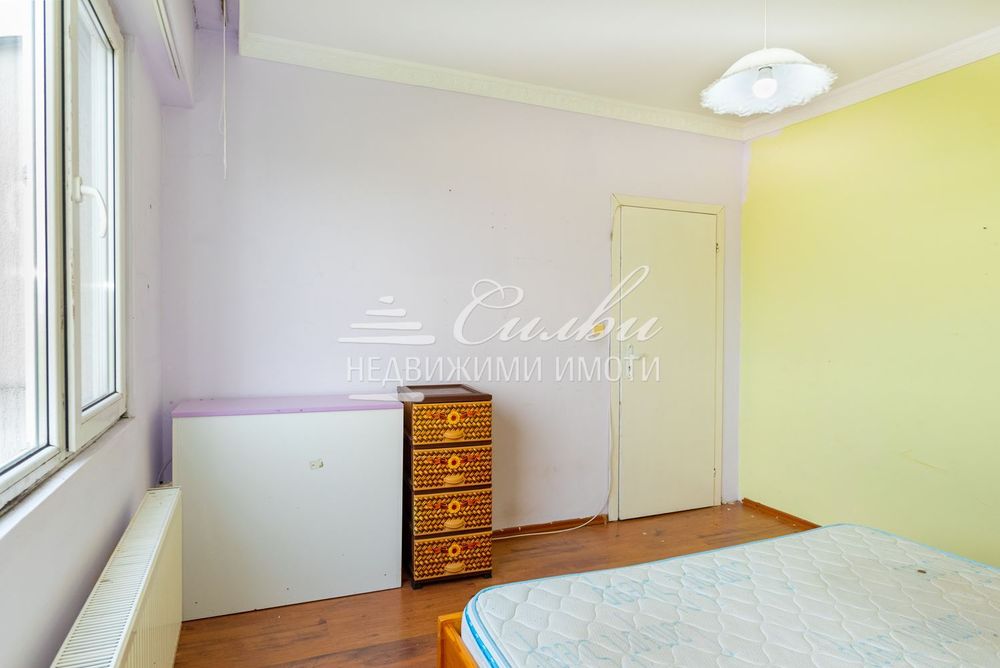 Продава се Двустаен апартамент в Шумен, Тракия - 58 кв.м за 739 €/кв.м - Снимка #9