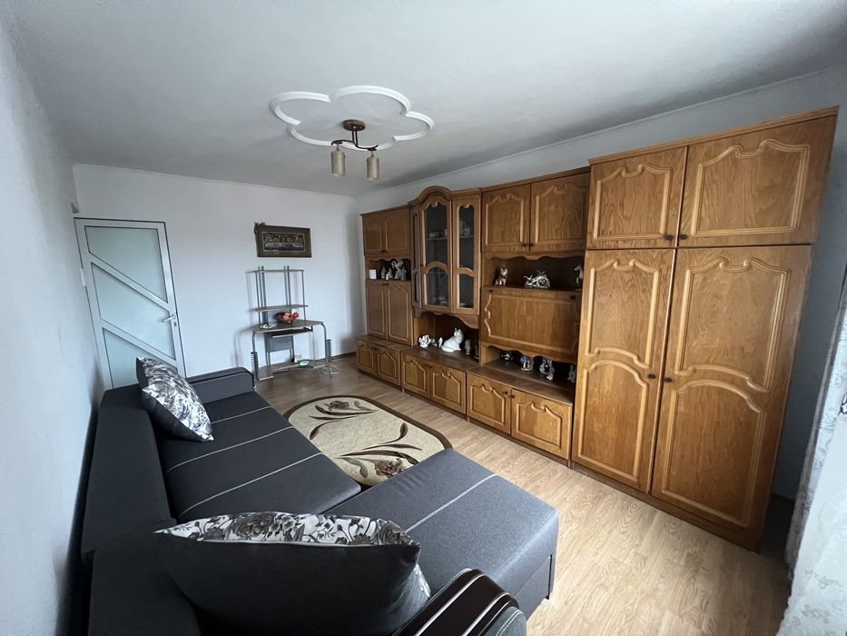 Apartament 3 camere de închiriat GĂEȘTI