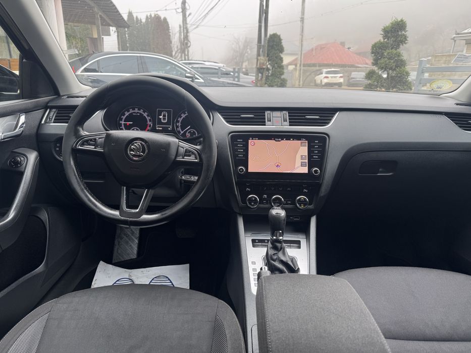 Skoda Octavia 1.6 TDI / euro6 / navigație / automată